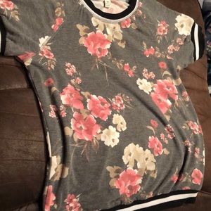 kids floral designed shirt.